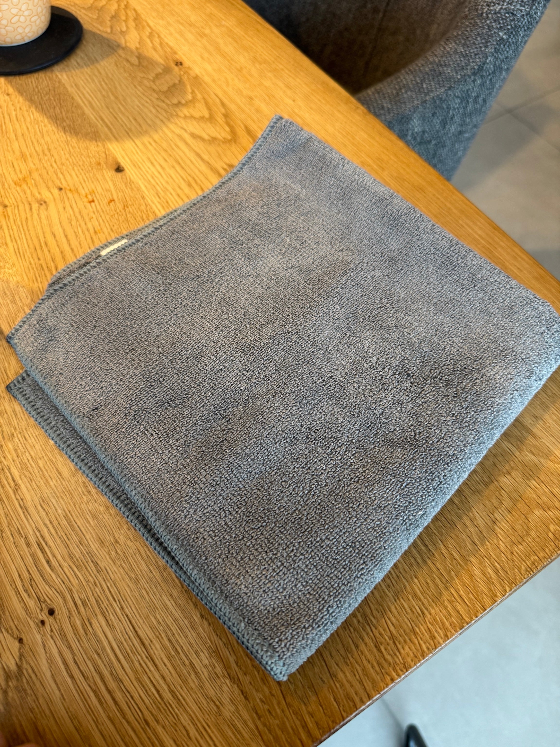 DeepClean – Graue Mikrofasertücher im 3er-Set